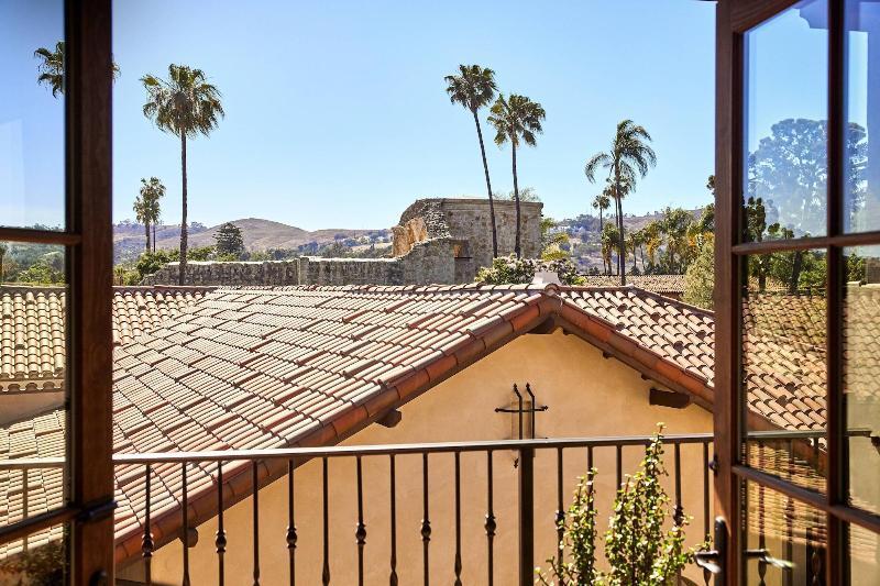 At The Mission San Juan Capistrano, Autograph Collection 4*