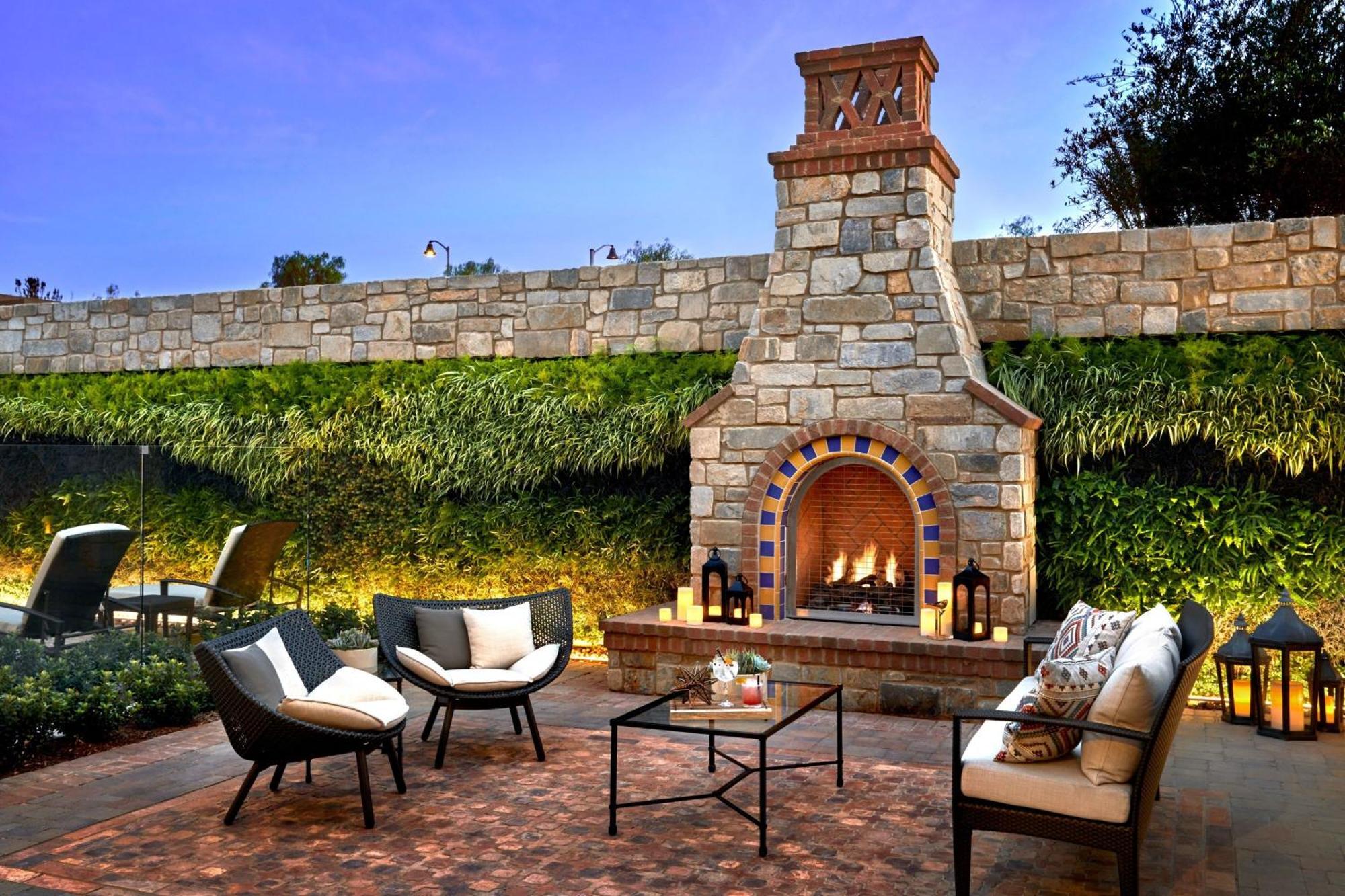 At The Mission San Juan Capistrano, Autograph Collection Hotel 4*