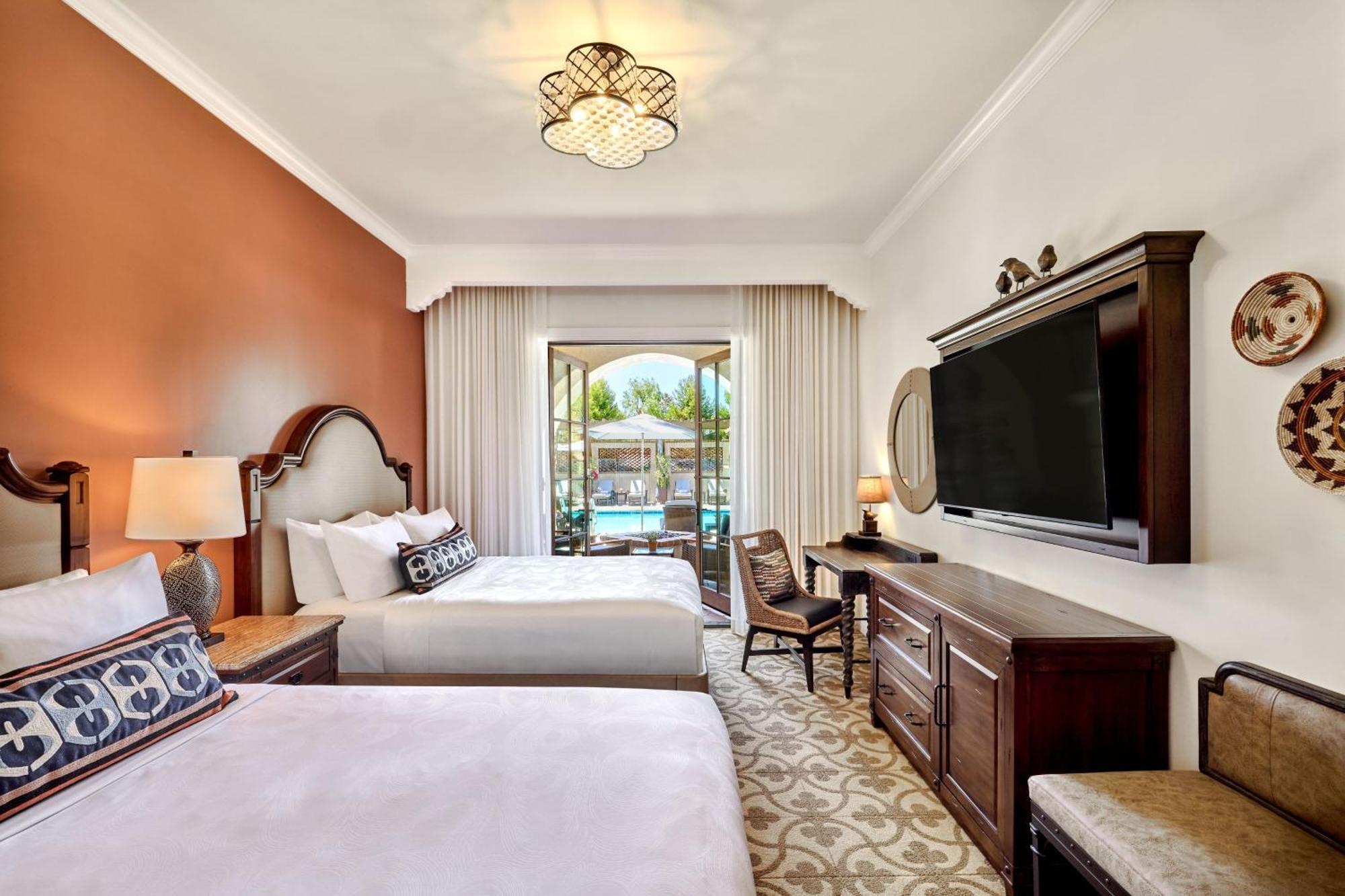 At The Mission San Juan Capistrano, Autograph Collection 4* San Juan Capistrano
