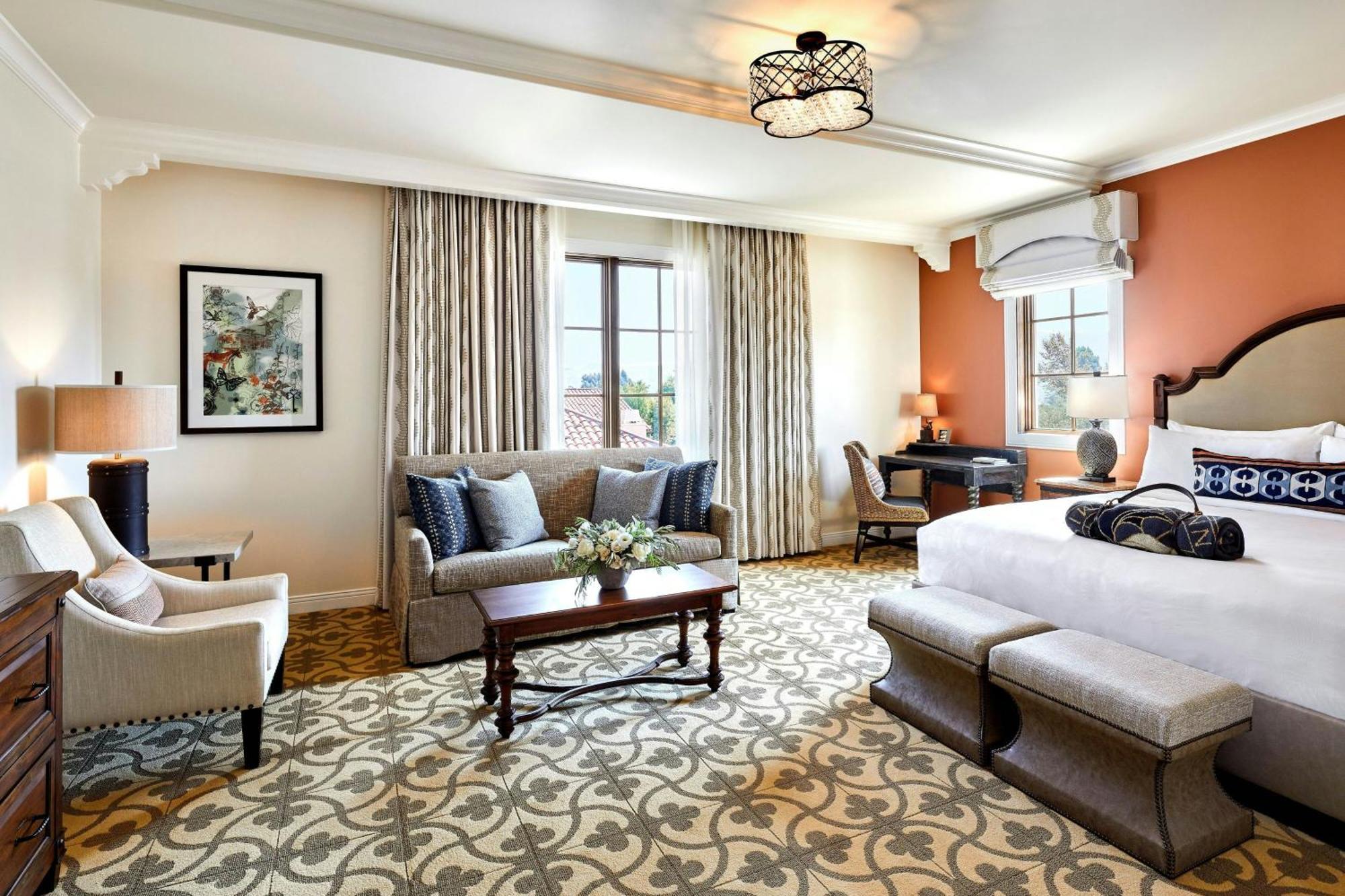At The Mission San Juan Capistrano, Autograph Collection 4* San Juan Capistrano